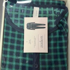 Auden Women’s Green Plaid Thermal Pajama Set